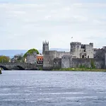 The Quigley Apartament Limerick Junction