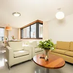 Apartament The Quigley *