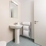 The Quigley Apartament *