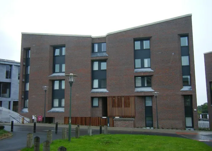 The Quigley Apartment *