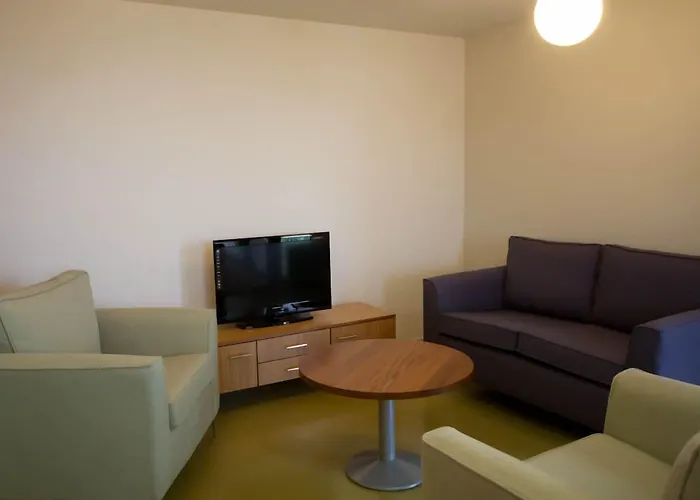 Apartment The Quigley